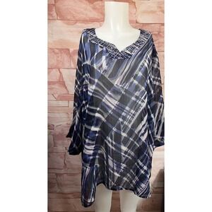Maggie Barnes Woman Petite sz 2X Blouse Blue White Sheer Embellished EUC